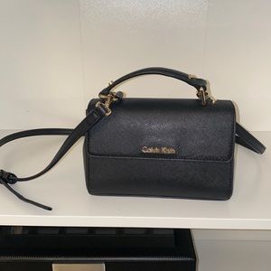 CALVIN KLEIN crossbody purse